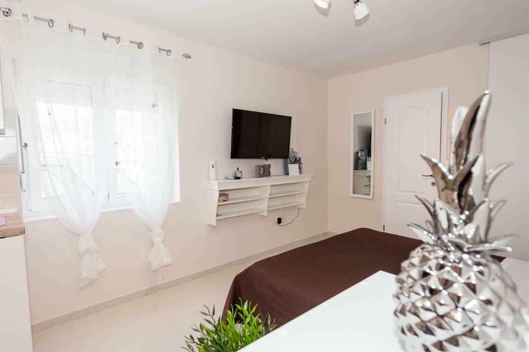 Studio Apartment Dada Primošten Zewnętrze zdjęcie